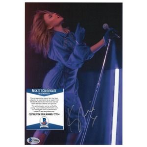 Kylie Minogue Authentic Signed Disco 8.25" x 11.75" Photo Beckett Pop Musician